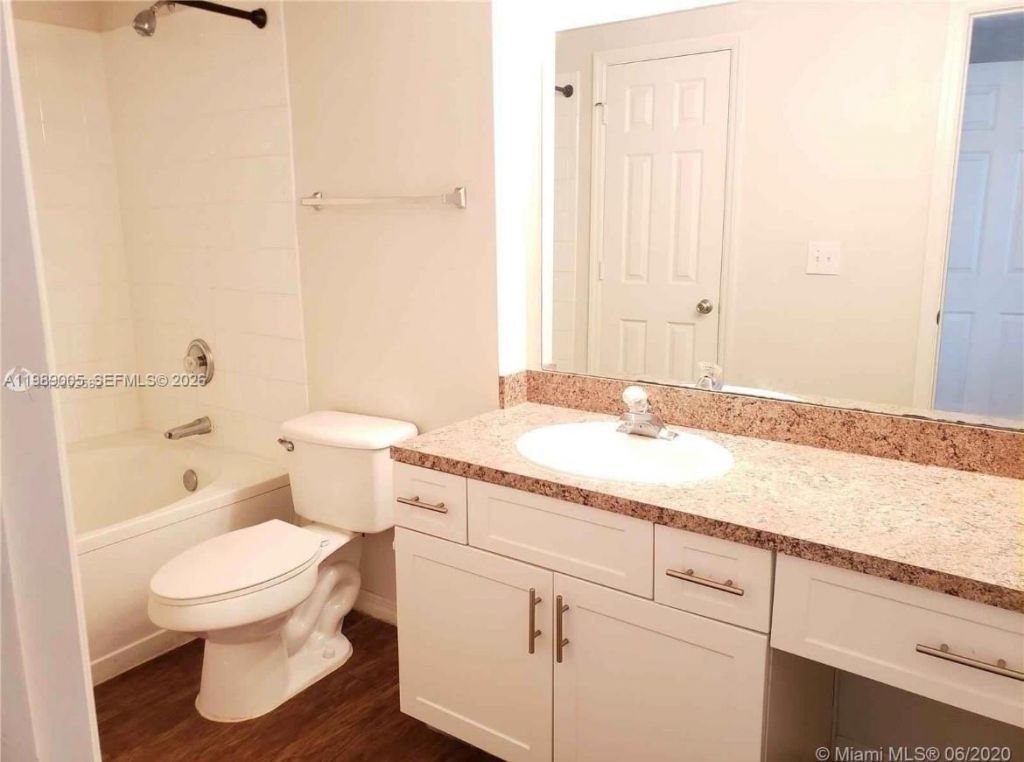 11631 SW 2nd St, Unit 20302, Pembroke Pines, FL 33025 Photo