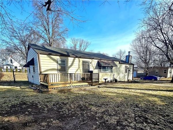 402 Vine Street, Tarkio, MO 64491