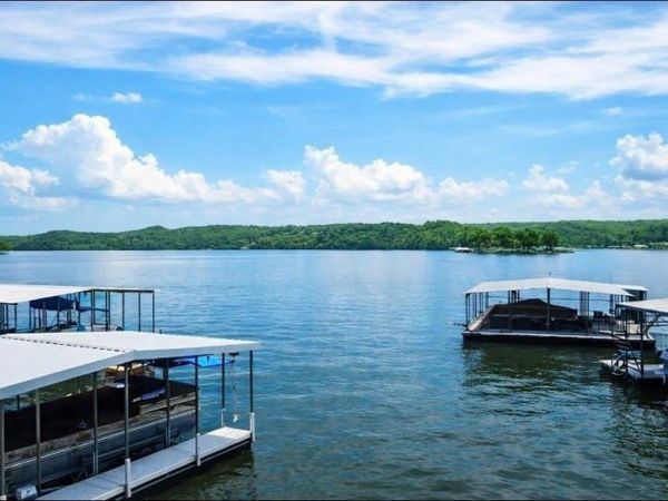 1508 Red Fox Road, Climax Springs, MO 65324