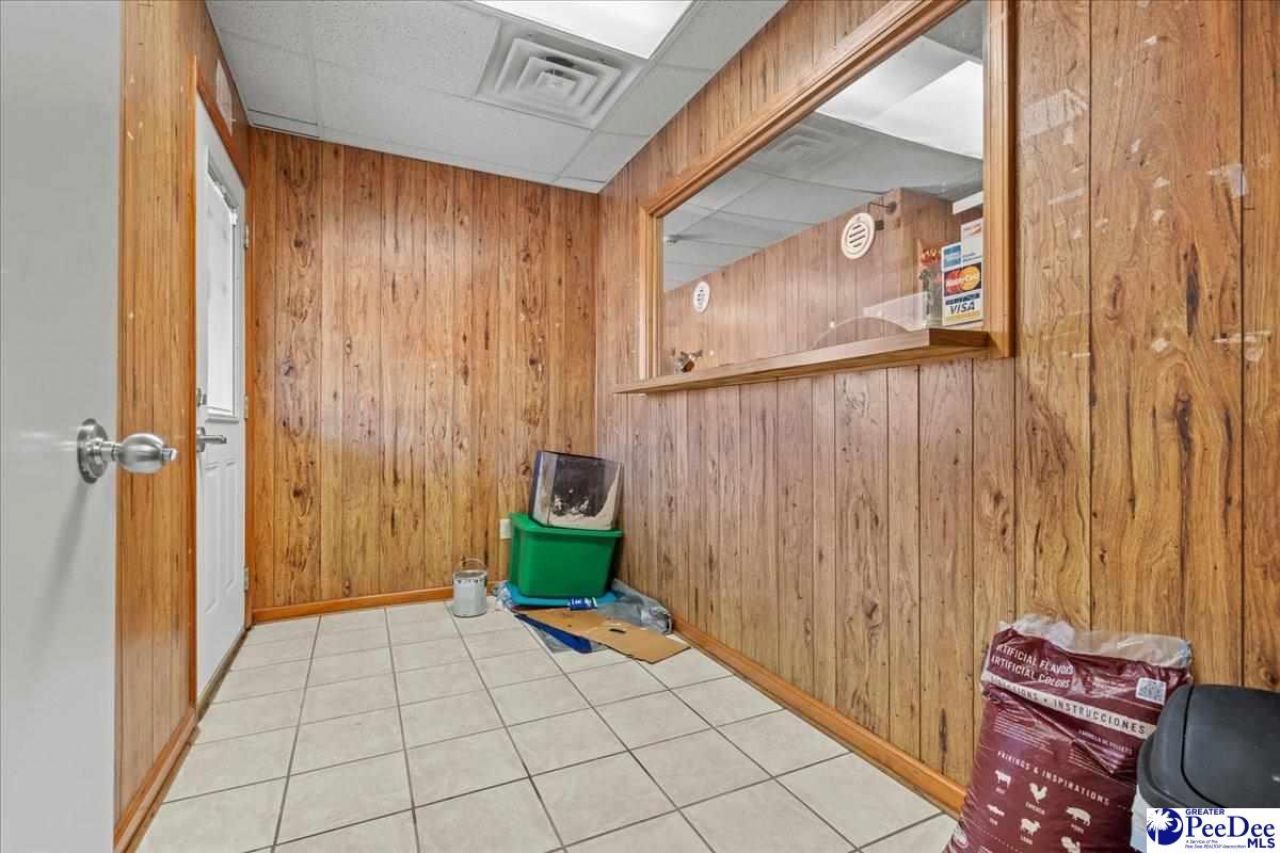 3477 Highway 102 Photo 17