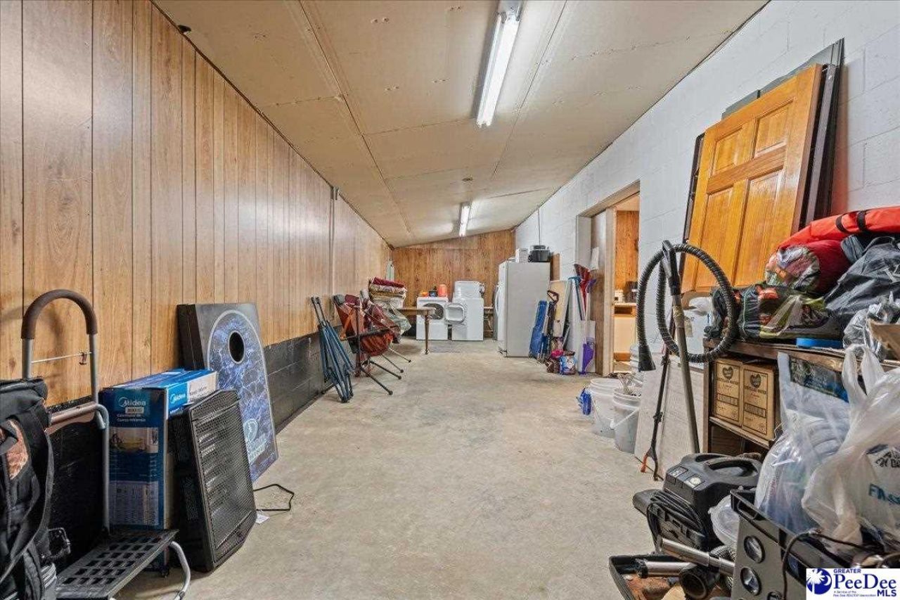 3477 Highway 102 Photo 27