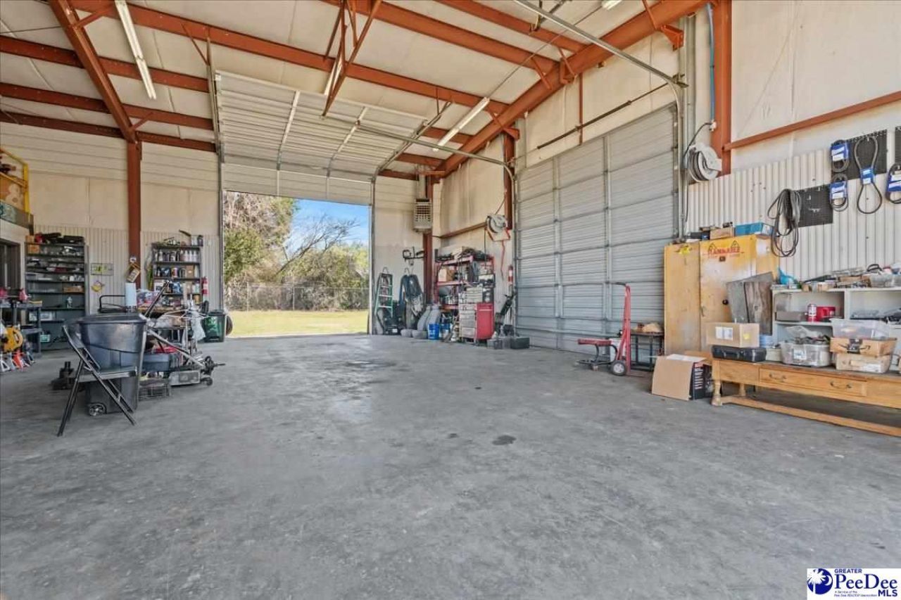 3477 Highway 102 Photo 31