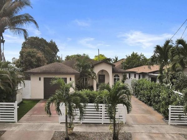 5614 Flagler St , Hollywood, FL 33023