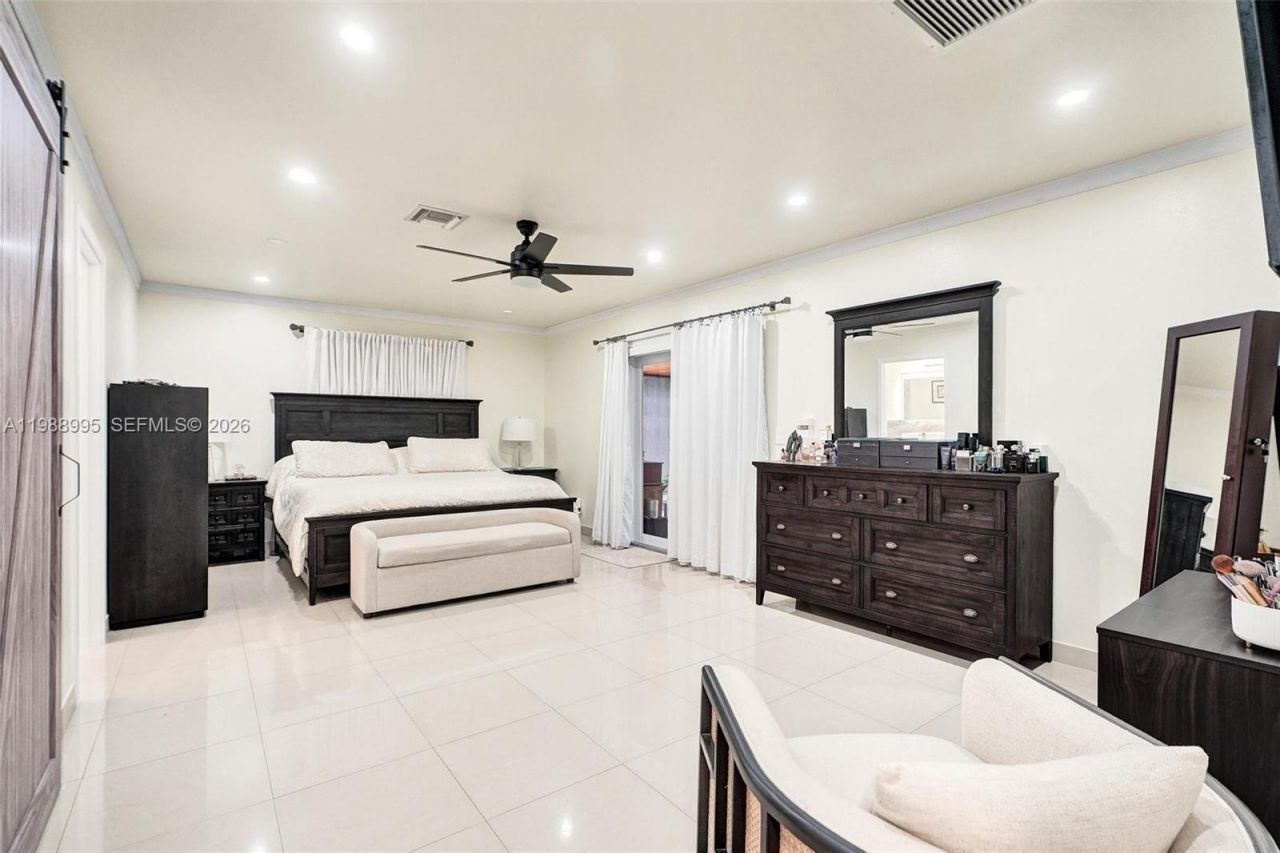 5614 Flagler St , Hollywood, FL 33023 Photo