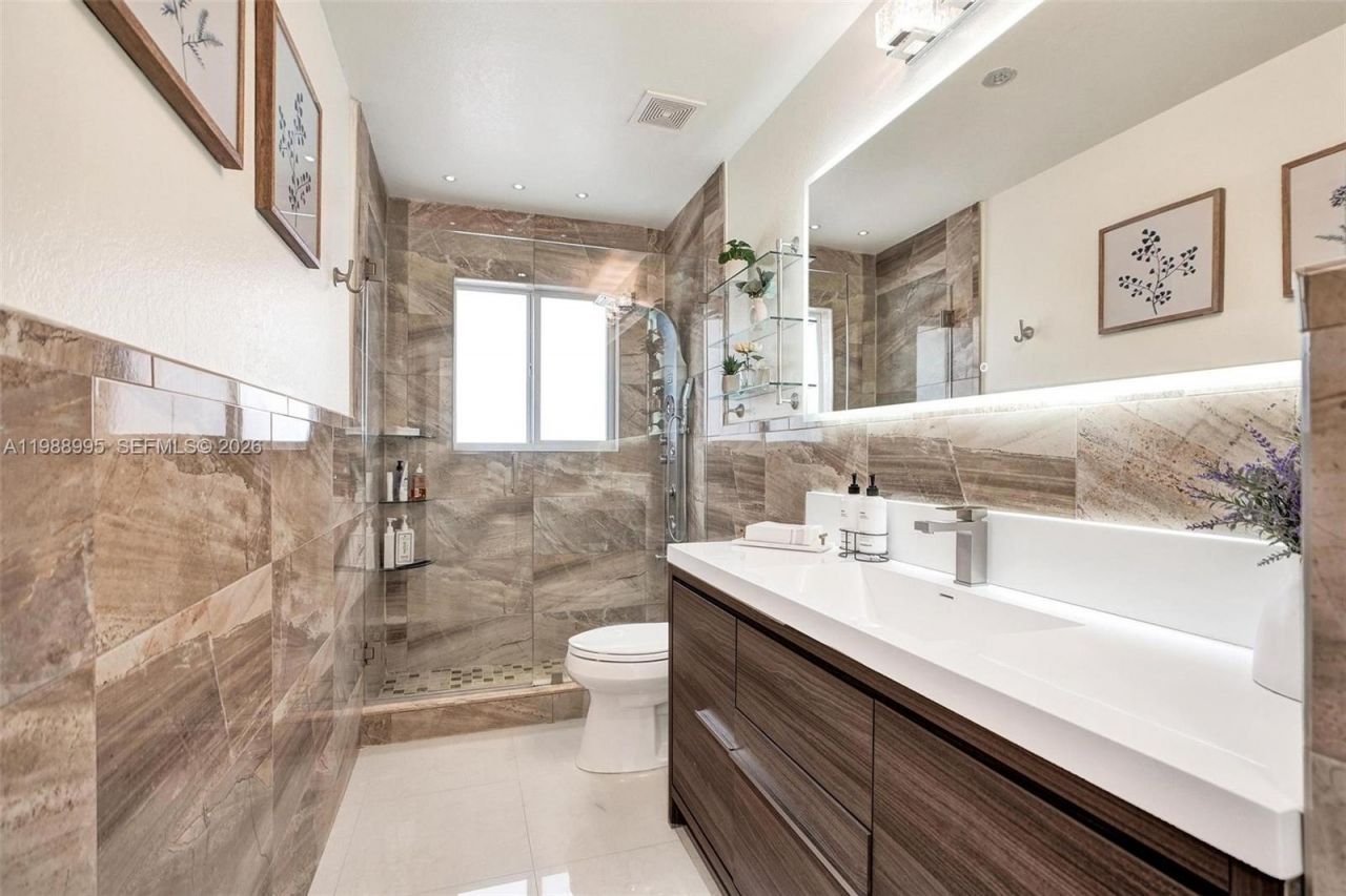 5614 Flagler St , Hollywood, FL 33023 Photo