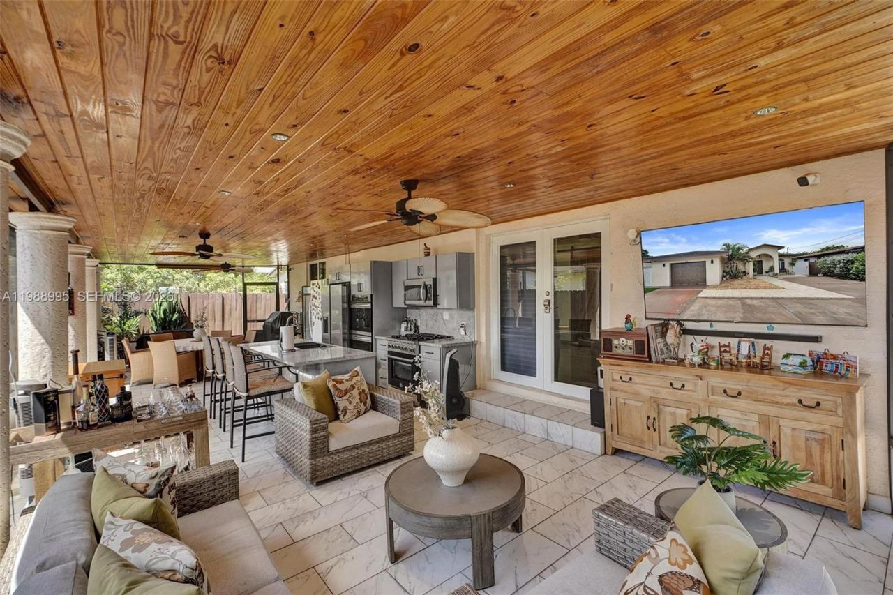 5614 Flagler St , Hollywood, FL 33023 Photo