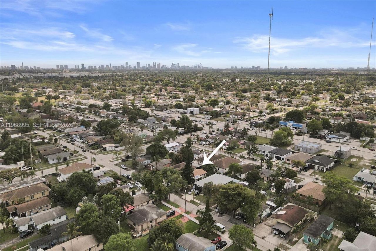 5614 Flagler St , Hollywood, FL 33023 Photo