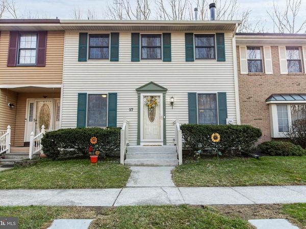 17 FAWNHOLLOW COURT, MEDFORD, NJ 08055