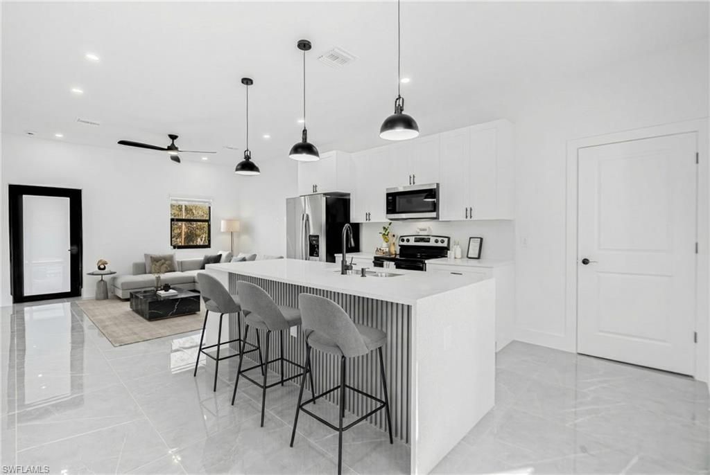 749 Roma Ave S, Lehigh Acres, FL 33974 Photo