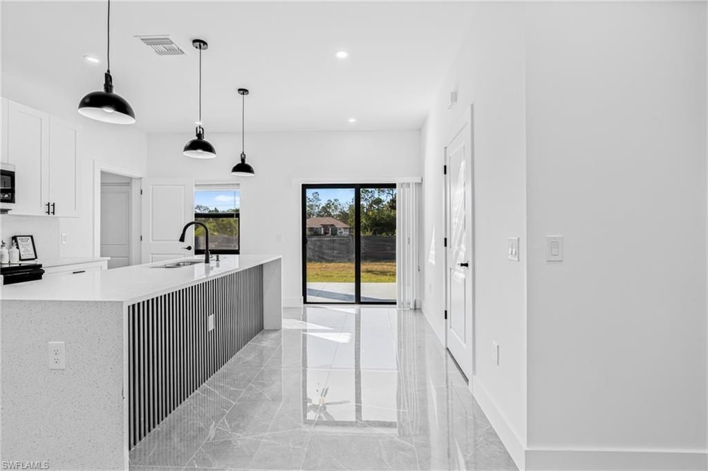 749 Roma Ave S, Lehigh Acres, FL 33974 Photo