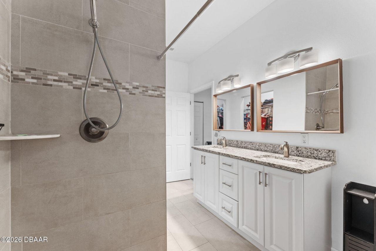 637 Holmes Avenue, Daytona Beach, FL 32114 Photo