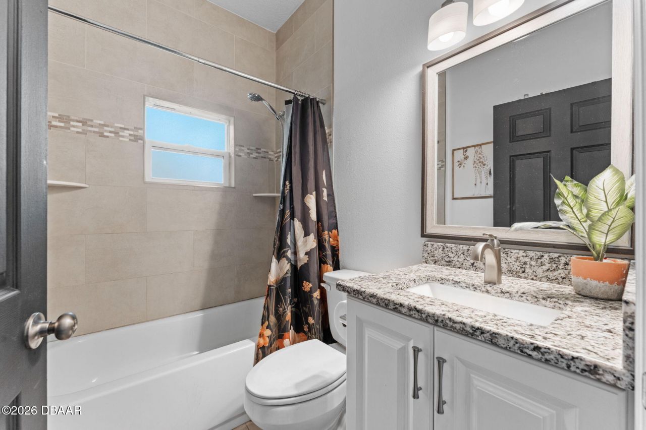 637 Holmes Avenue, Daytona Beach, FL 32114 Photo