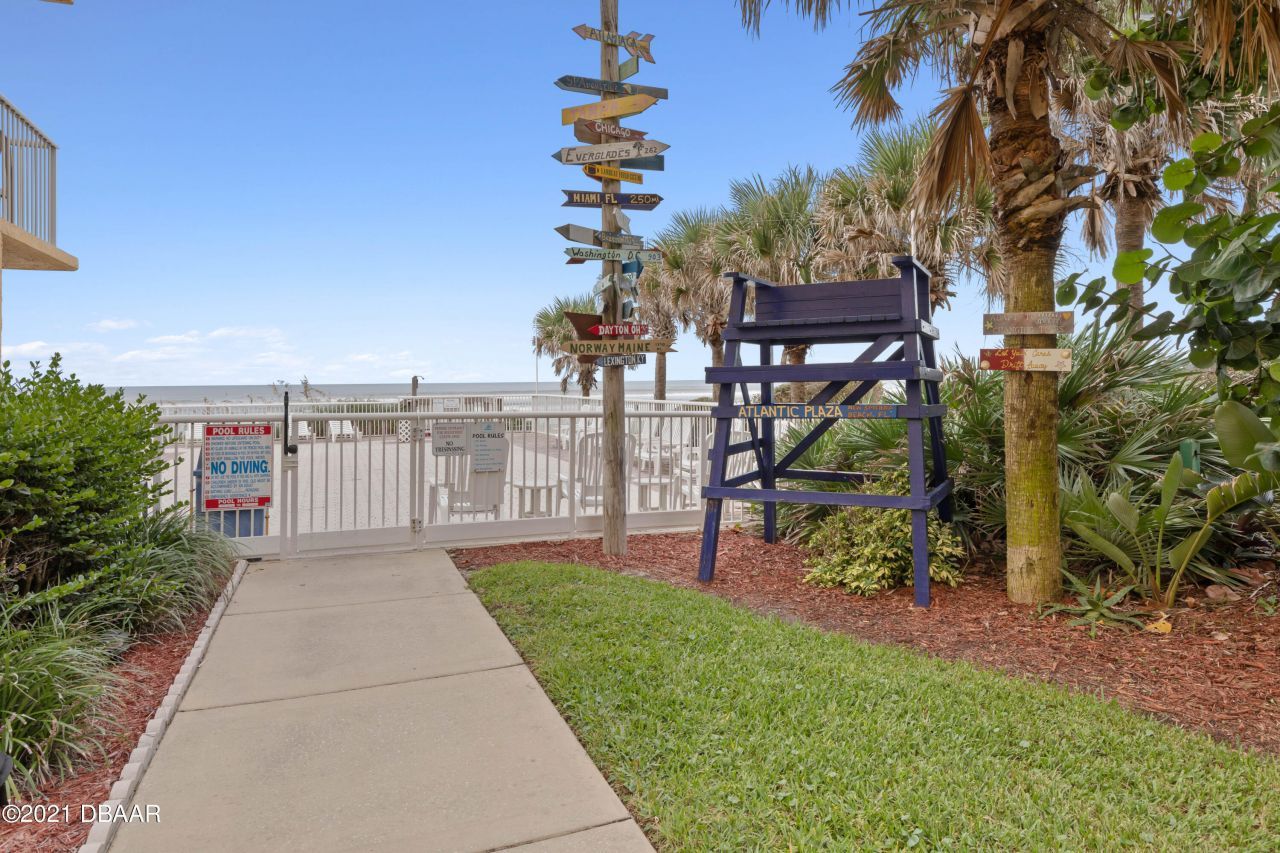 425 S Atlantic Avenue, Unit 204, New Smyrna Beach, FL 32169 Photo