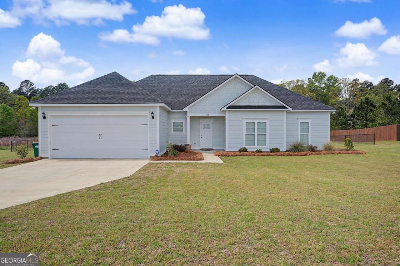 128 Scarlet Way, Leesburg, GA 31763 Main Photo