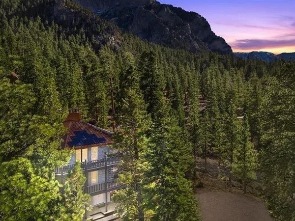 5265 Whispering Deer Drive, Mount Charleston, NV 89124