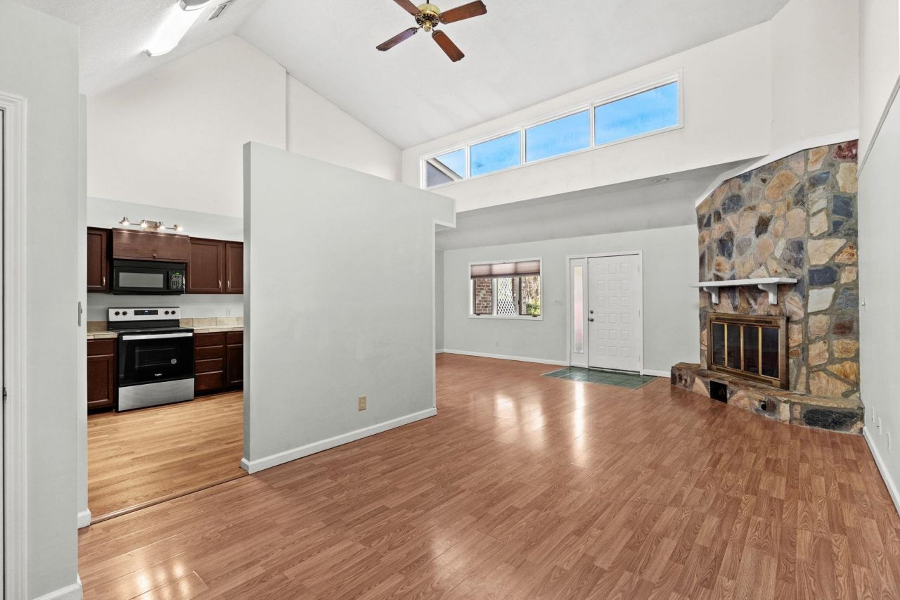 1841 Fairway Ridge Photo 12