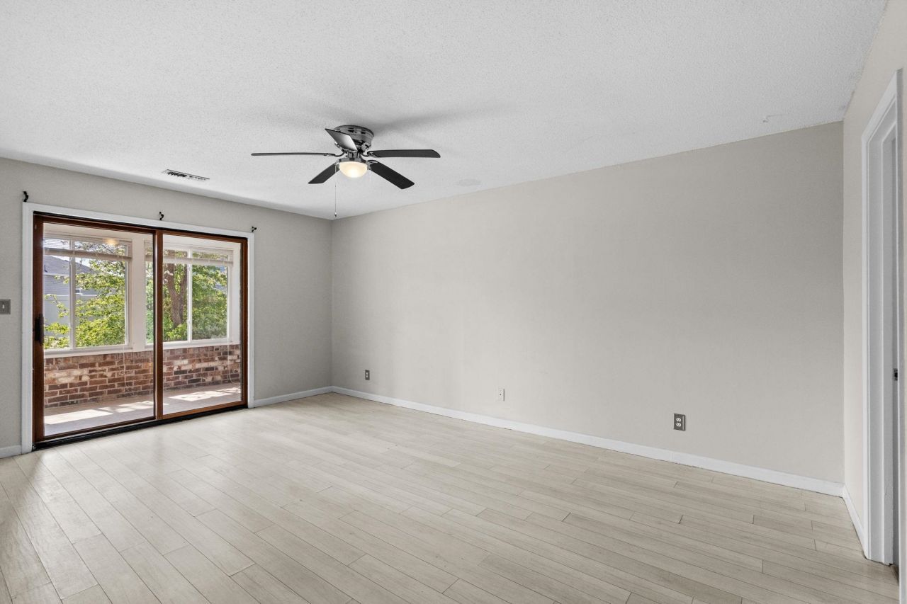 1841 Fairway Ridge Photo 24