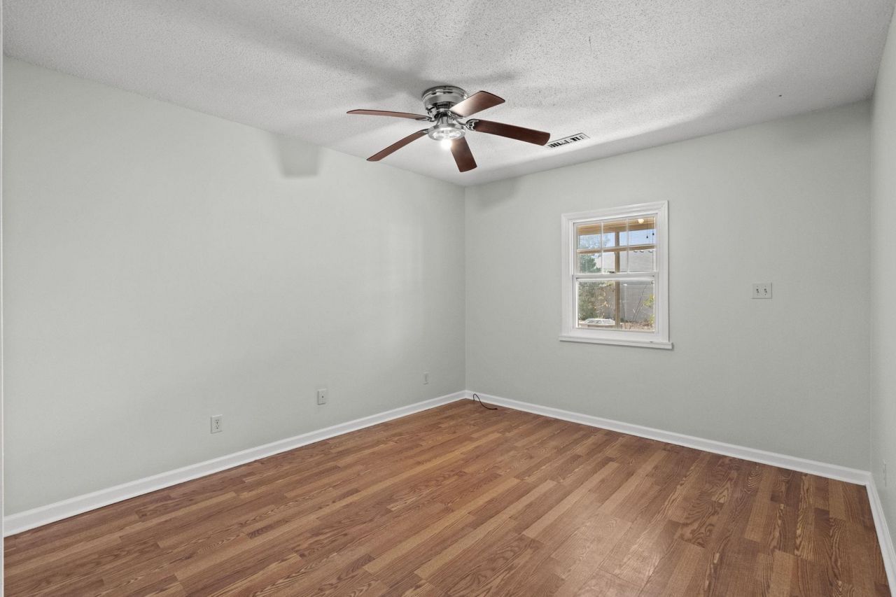 1841 Fairway Ridge Photo 29