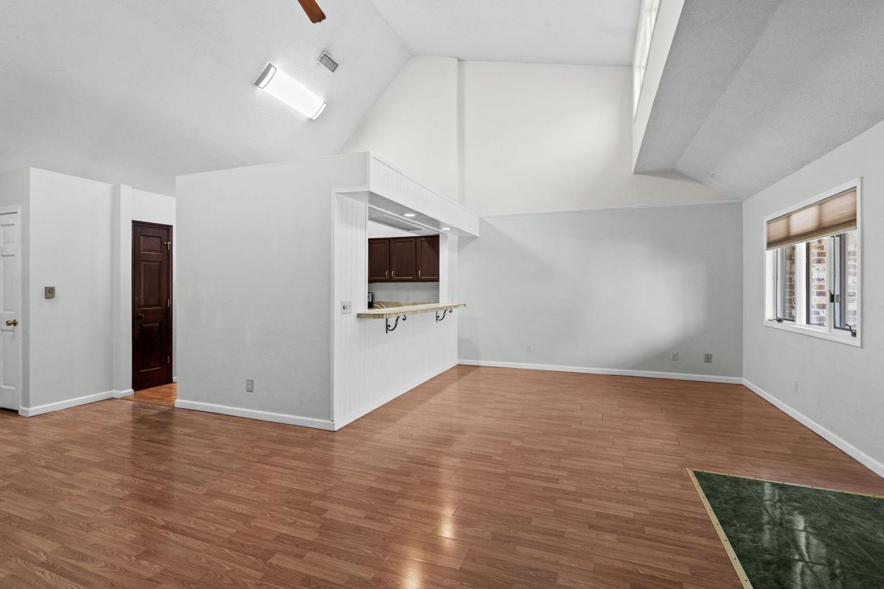 1841 Fairway Ridge Photo 8