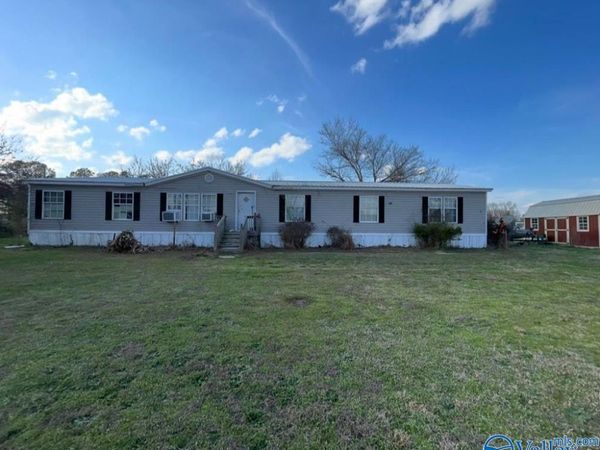 701 Cemetary Road, Holly Pond, AL 35803