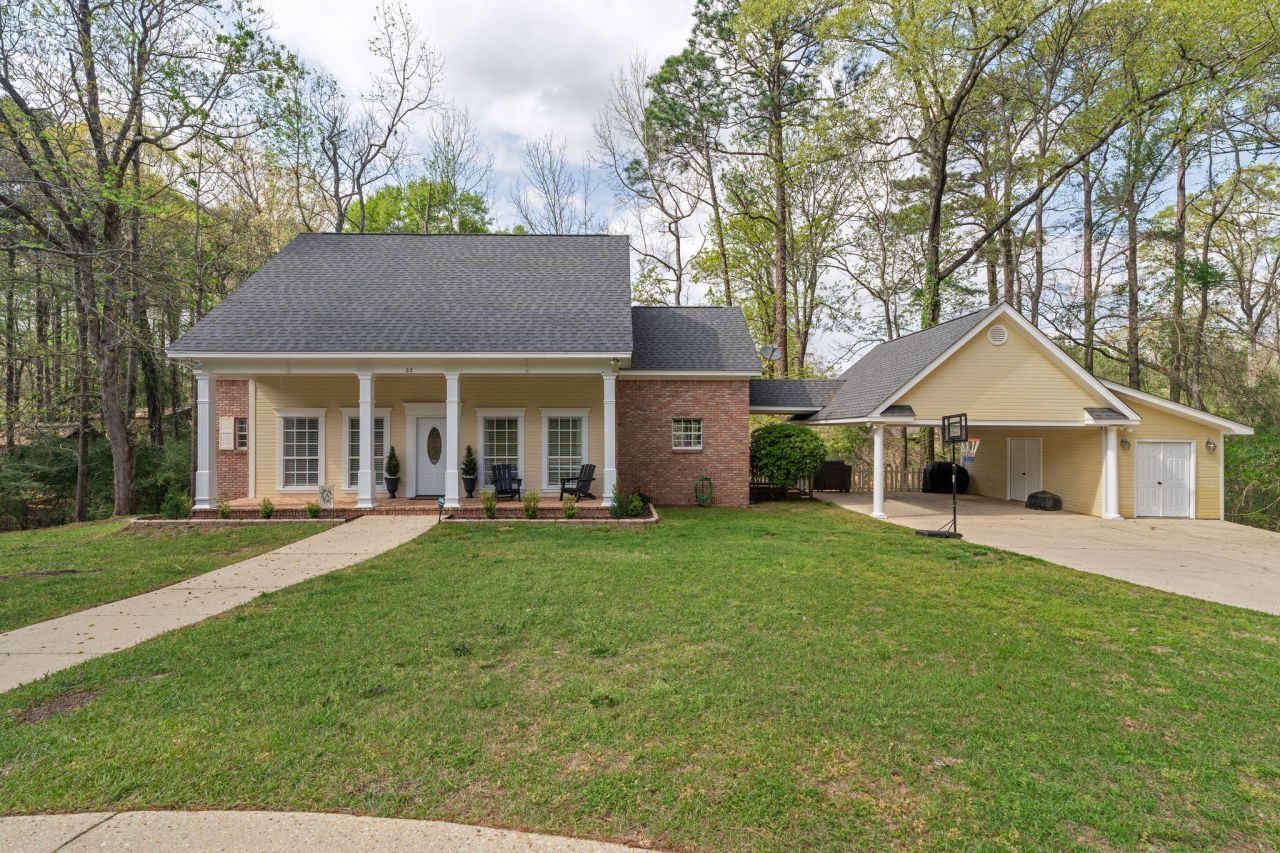 22 Dunleith, Hattiesburg, MS 39402 Main Photo