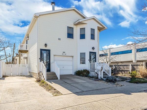 272 E Harrison Street , Unit 2, Long Beach, NY 11561