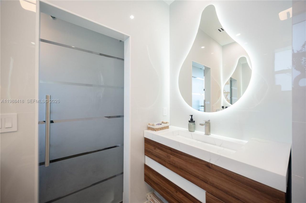 15785 NW 91st Ct , Miami Lakes, FL 33018 Photo