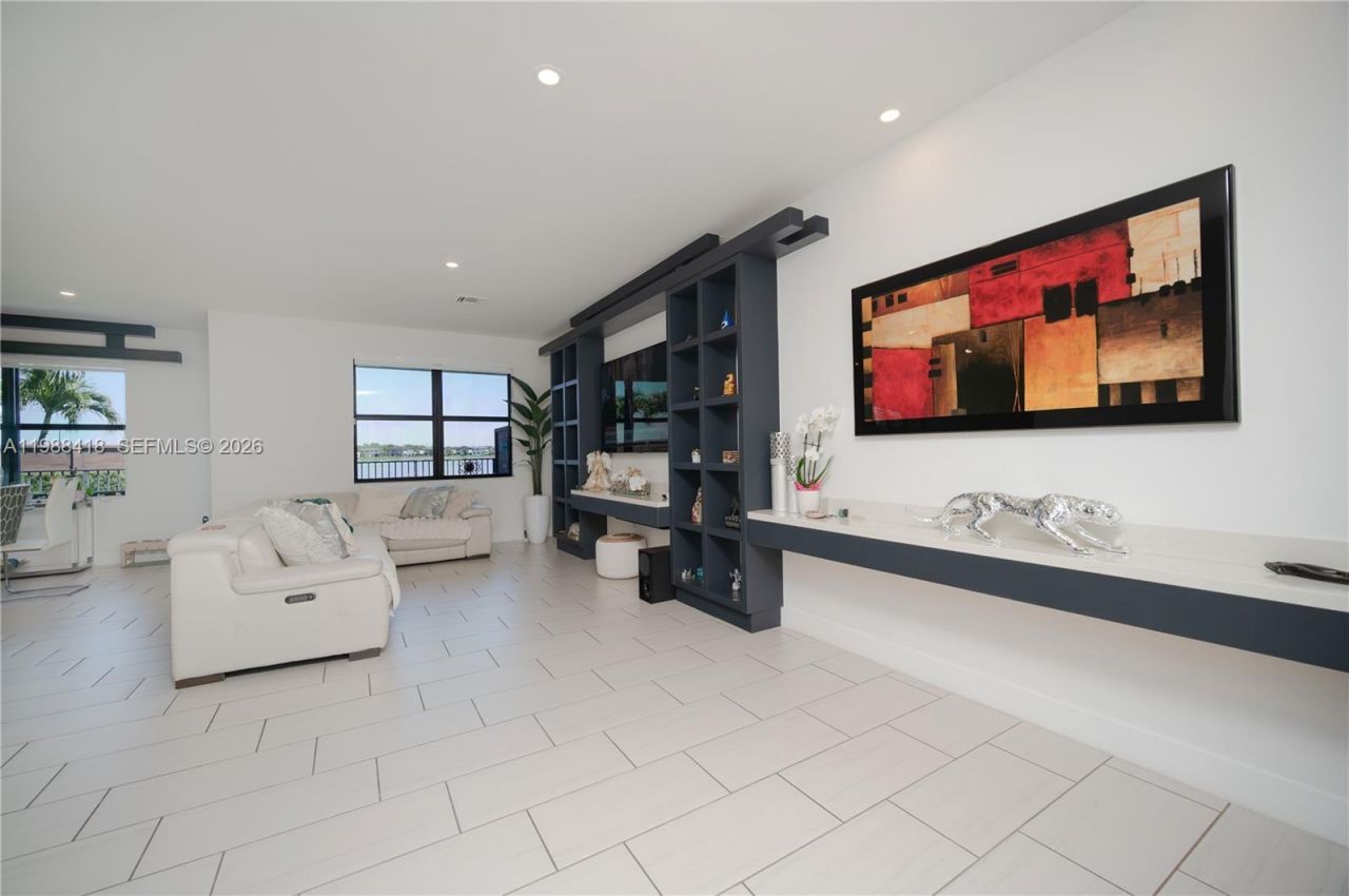 15785 NW 91st Ct , Miami Lakes, FL 33018 Photo