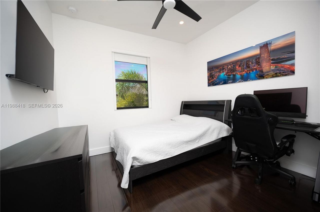 15785 NW 91st Ct , Miami Lakes, FL 33018 Photo