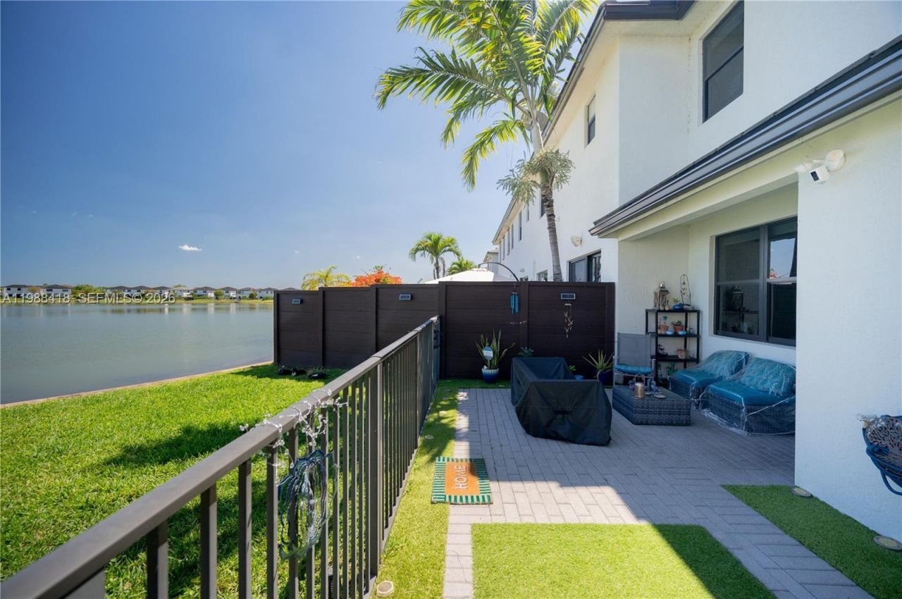 15785 NW 91st Ct , Miami Lakes, FL 33018 Photo