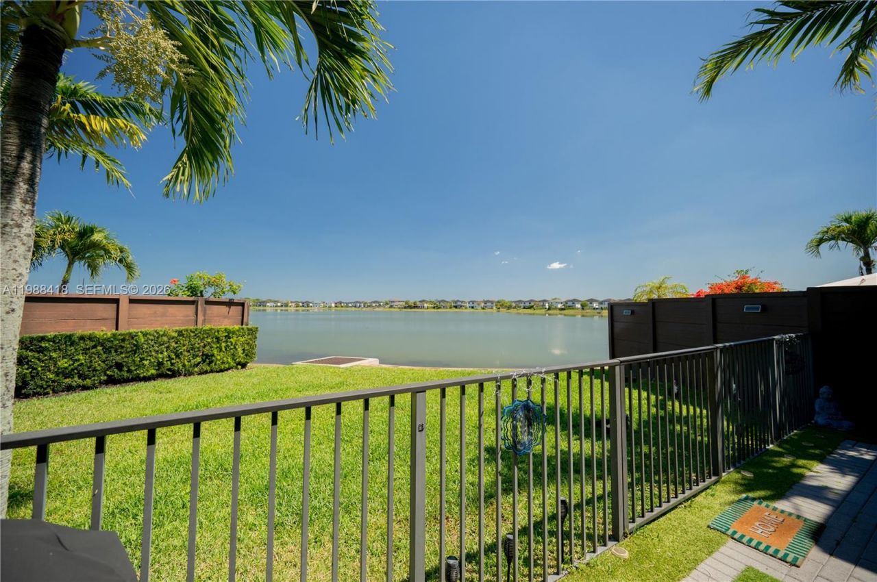 15785 NW 91st Ct , Miami Lakes, FL 33018 Photo