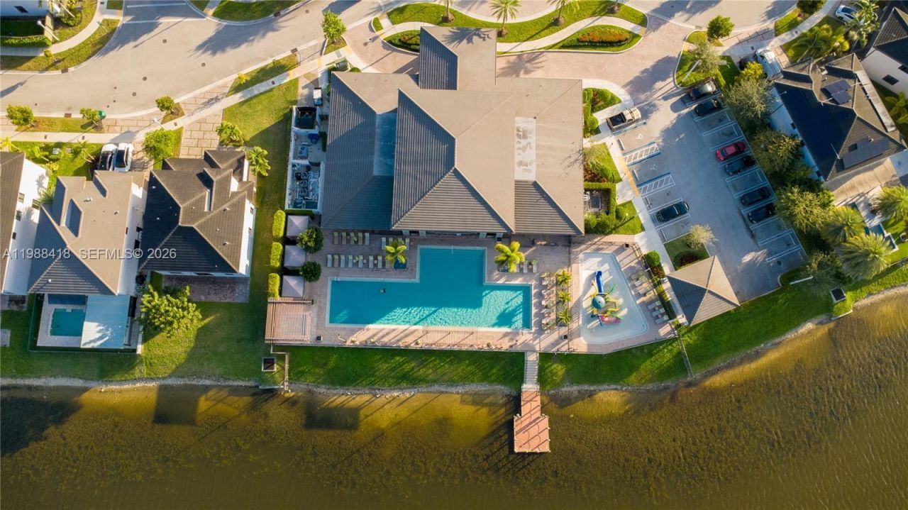 15785 NW 91st Ct , Miami Lakes, FL 33018 Photo