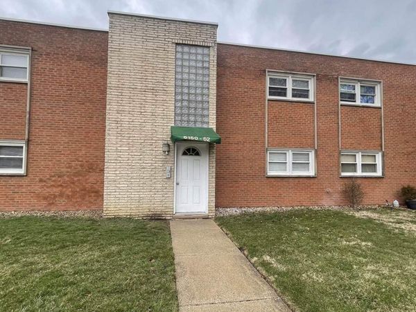 6152 W Rosedale Avenue , Unit 1, Chicago, IL 60646