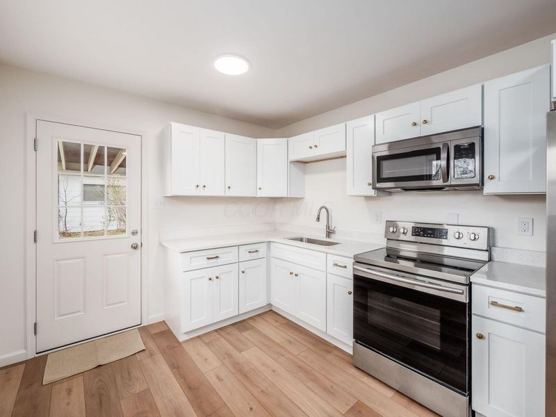 3608 Clearwater Drive, Columbus, OH 43232 Photo 10