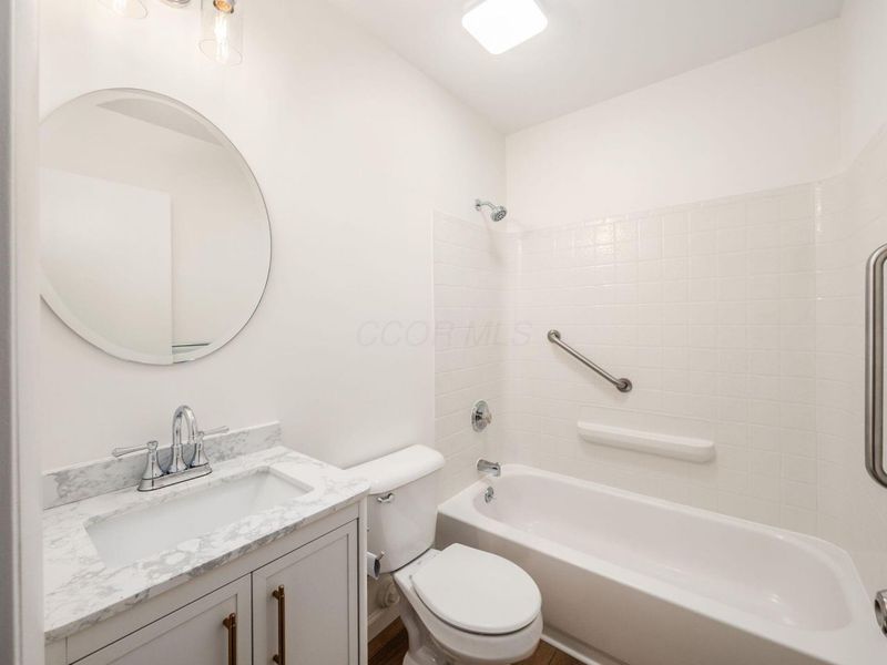 3608 Clearwater Drive, Columbus, OH 43232 Photo 23