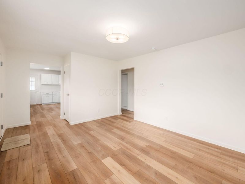 3608 Clearwater Drive, Columbus, OH 43232 Photo 8