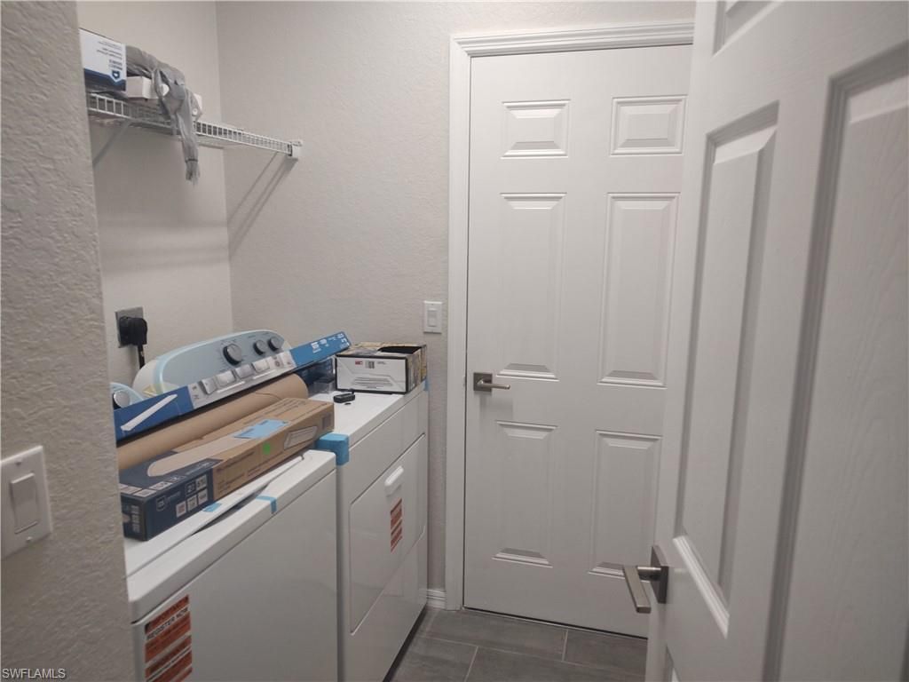 2434 Laurentina Ln , Cape Coral, FL 33909 Photo