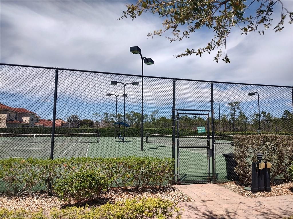 2434 Laurentina Ln , Cape Coral, FL 33909 Photo