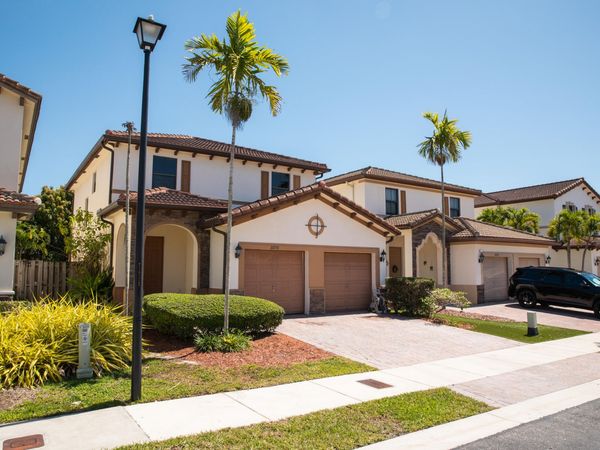 22751 SW 92nd Place, Cutler Bay, FL 33189