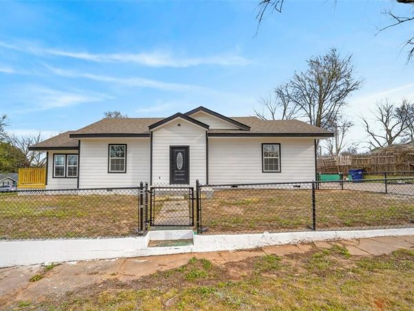 204 E Seminole Street, Wynnewood, OK 73098