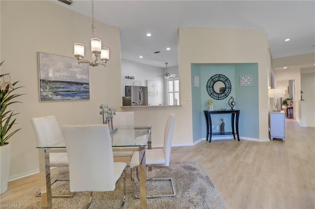 184 Vintage Cir , Unit N201, Naples, FL 34119 Photo