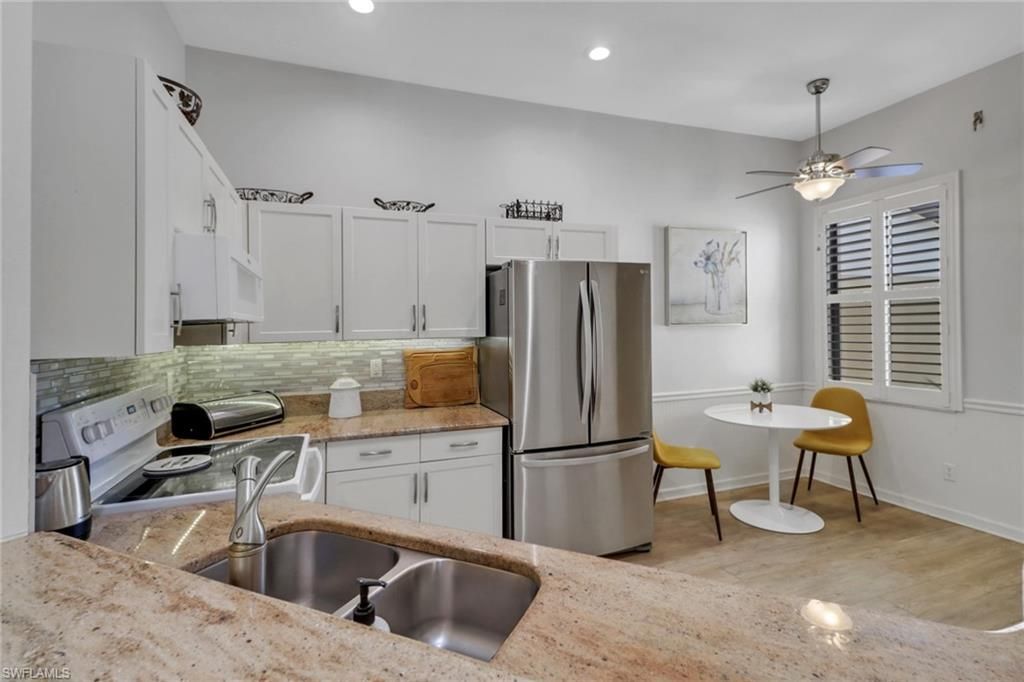 184 Vintage Cir , Unit N201, Naples, FL 34119 Photo