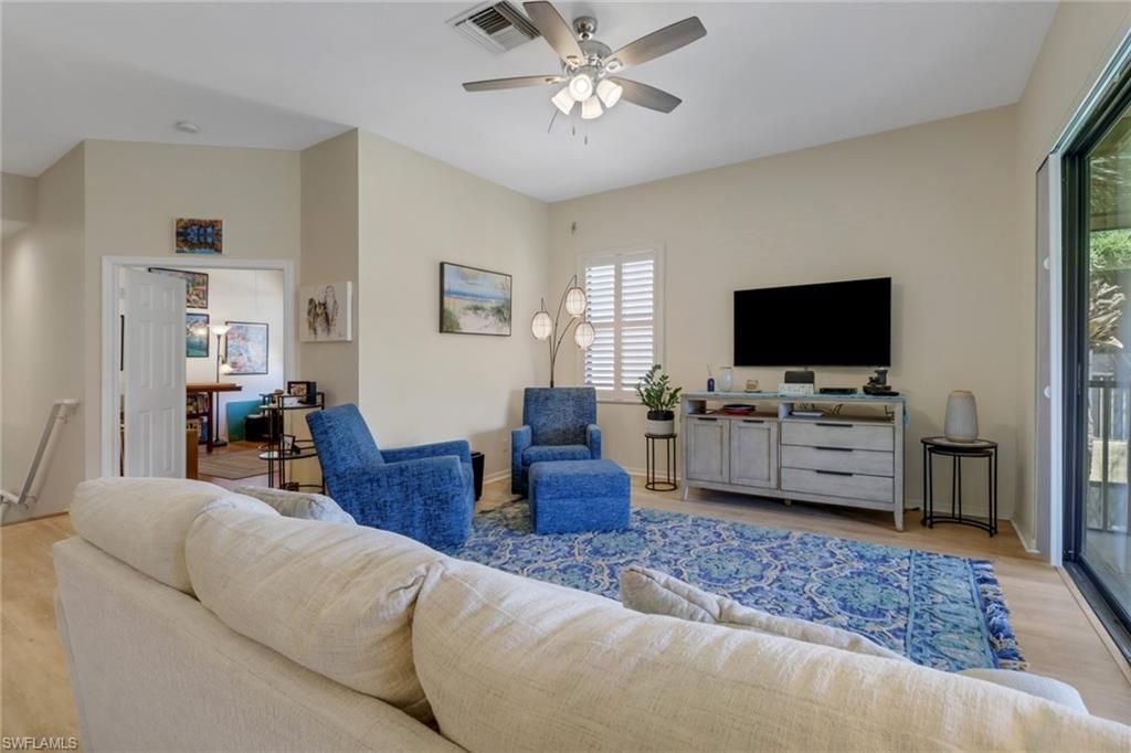 184 Vintage Cir , Unit N201, Naples, FL 34119 Photo