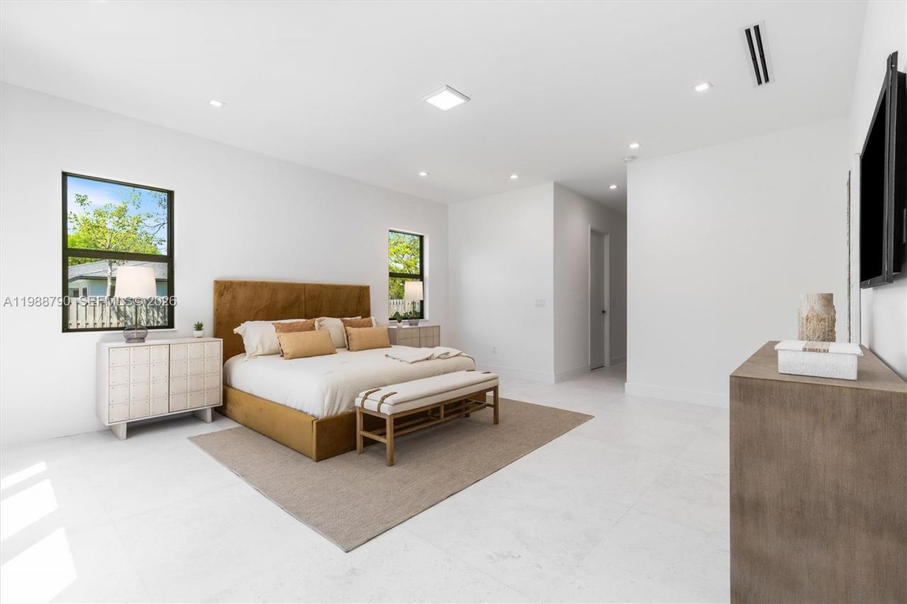 8230 SW 193rd Terrace , Cutler Bay, FL 33157 Photo