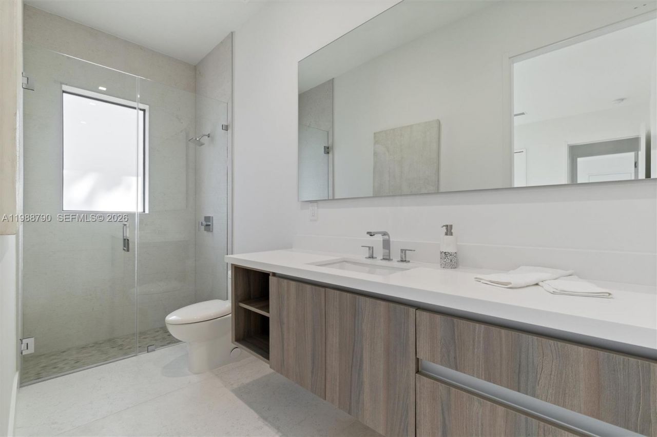 8230 SW 193rd Terrace , Cutler Bay, FL 33157 Photo