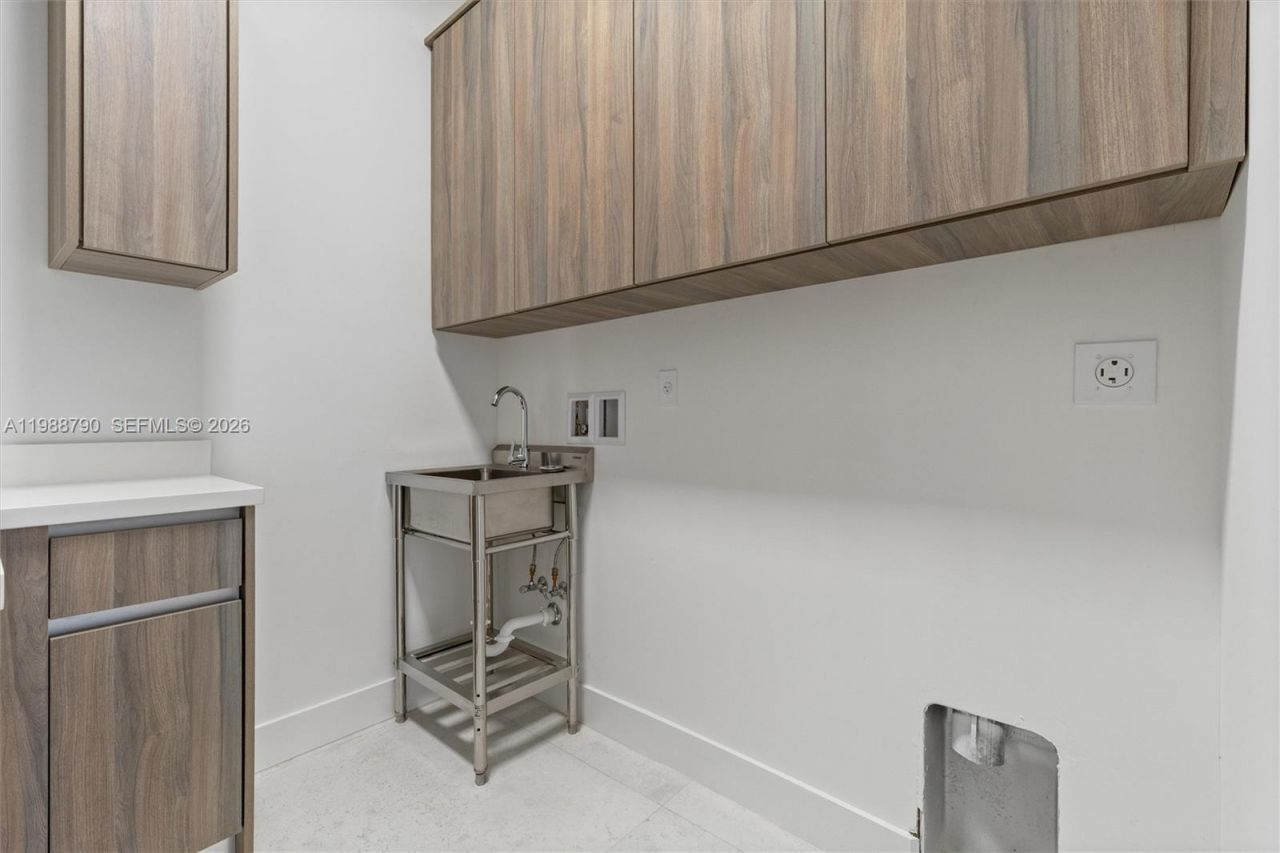 8230 SW 193rd Terrace , Cutler Bay, FL 33157 Photo