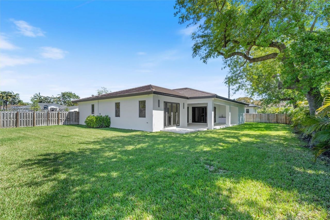 8230 SW 193rd Terrace , Cutler Bay, FL 33157 Photo