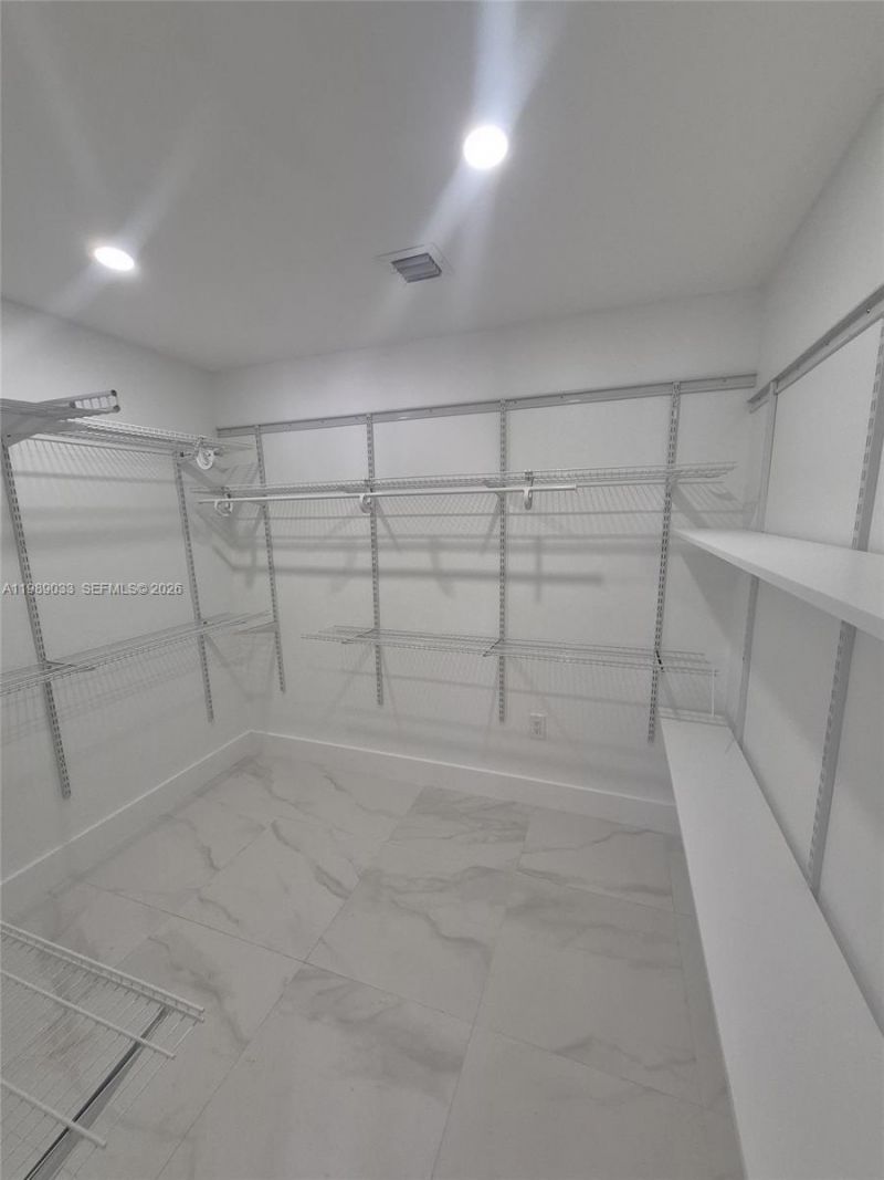 270 NW 147th St, Unit 270, Miami, FL 33168 Photo