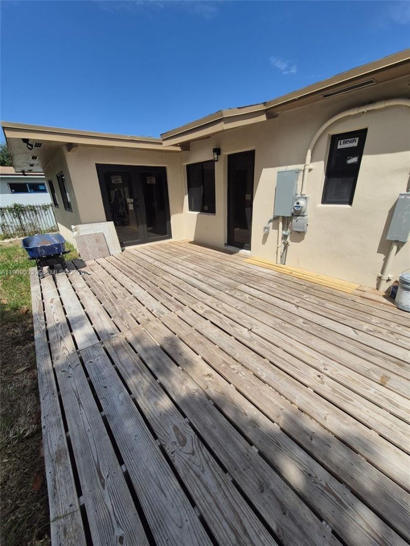 270 NW 147th St, Unit 270, Miami, FL 33168 Photo