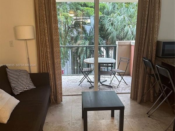 2951 S Bayshore Dr, Unit 417, Miami, FL 33133